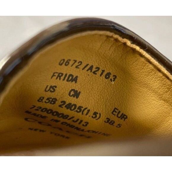 EUC Coach Frida Driving Loafer Slip-on Size8.5 Brown Patent Leather w/Brown Mono - Picture 6 of 6